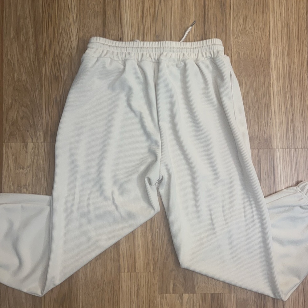 2 piece set - Picture 4 of 6